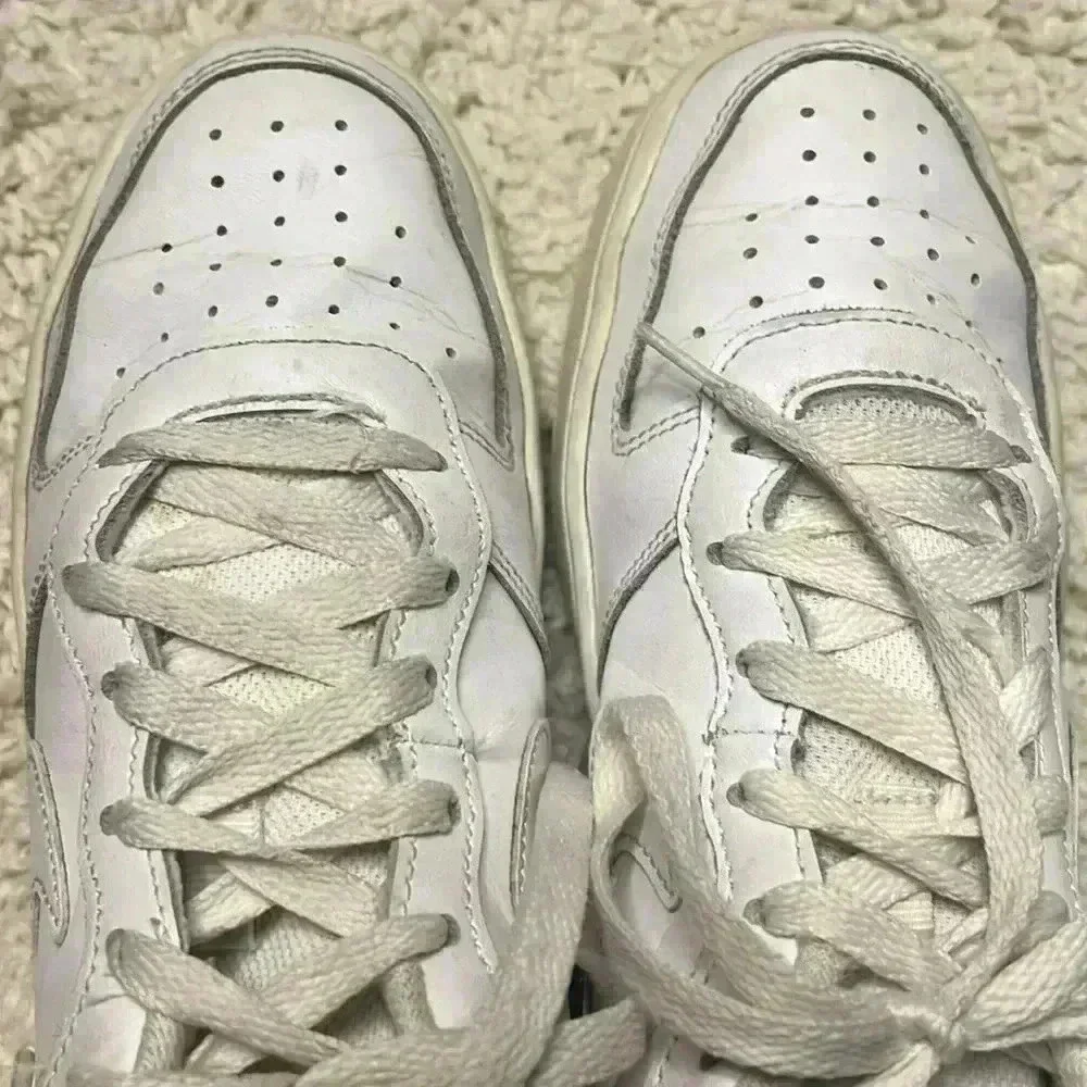 NIKE SIZE 6Y WHITE AIR FORCE 1 PREOWNED
